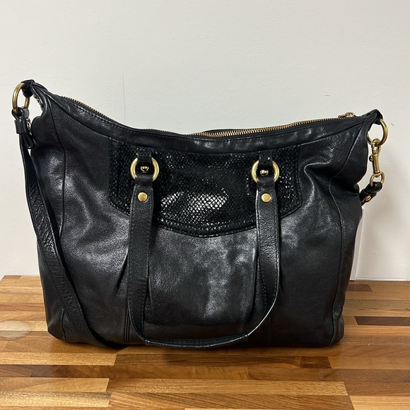 Coach Carryall Ashley Vermillion Purse Satchel Black Cowhide Leather Bag - Picture 4 of 11